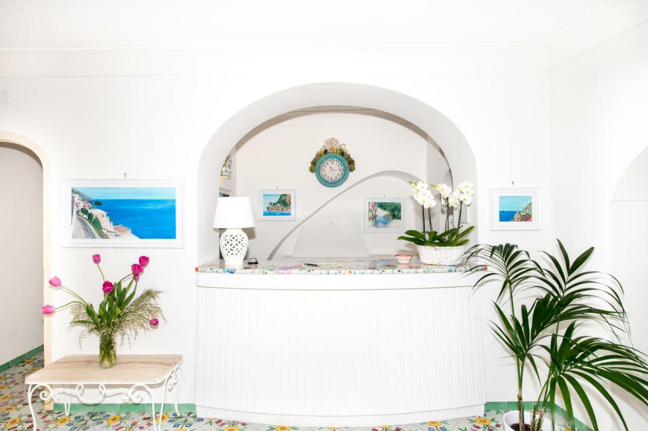 ホテル Casa Guadagno ポジターノ エクステリア 写真